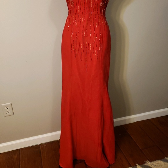 BEAUTIFUL CURVY CANDY APPLE RED DRESS - Picture 3 of 3